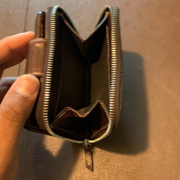 Vintage Dooney & Burke bi-fold leather wallet - Picture 6 of 8